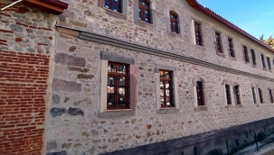 Bizans döneminden kalma tarihi Kiliseli Tüccar Han'da restorasyon