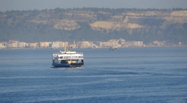 Çanakkale Boğazı, yoğun sis nedeniyle çift yönlü transit gemi geçişlerine kapatıldı