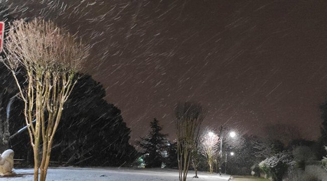 İstanbul'un yüksek kesimlerinde kar yağışı!