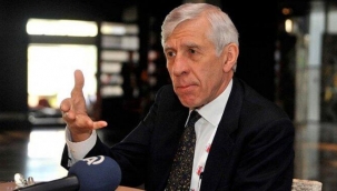 Jack Straw, Kıbrıs’ta iki bölgeli devlet yapısının mümkün olmadığını söyledi