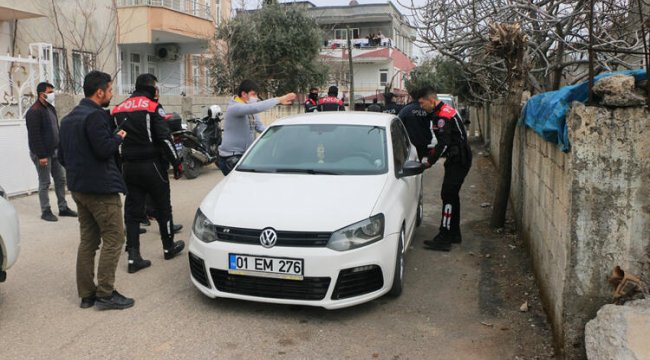 Polisin 'dur' ihtarına uymayıp kaçtı! Otomobilinde uyuşturucu çıktı