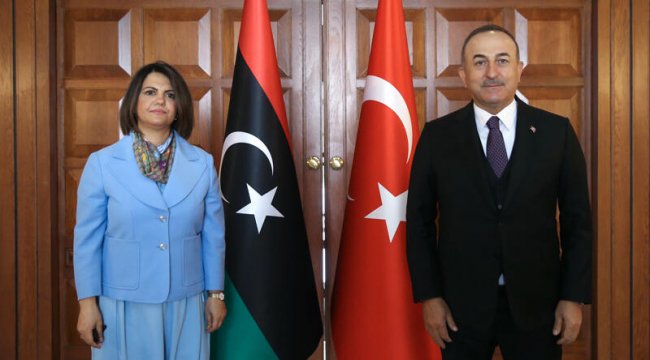Dışişleri Bakanı Çavuşoğlu, Libyalı mevkidaşı Menguş'la bir araya geldi