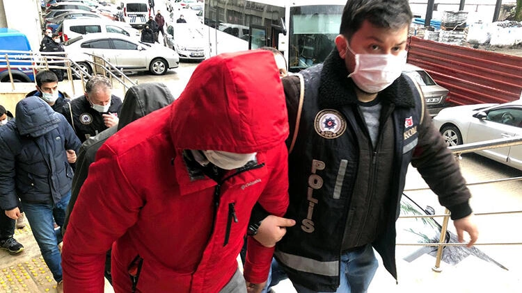 Zonguldak'ta, 15 FETÖ şüphelisi adliyede