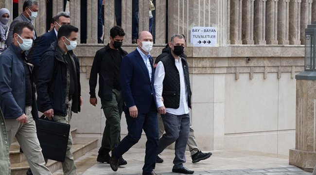 Bakan Soylu'dan Taksim Camii'ne ziyaret