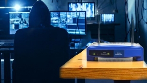 Hackerların kolay hedefi: Modemler... Telefona, yatak odasındaki TV'ye girebilirler!