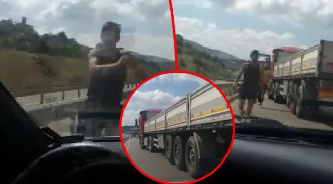 Trafik magandası aileye dehşeti yaşattı! Otomobili tekmeledi