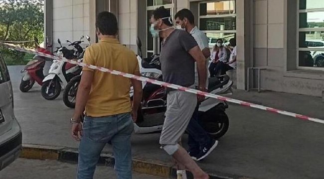 Annesini darbederek öldürdüğü iddiasıyla gözaltında! Adliyeye sevk edildi