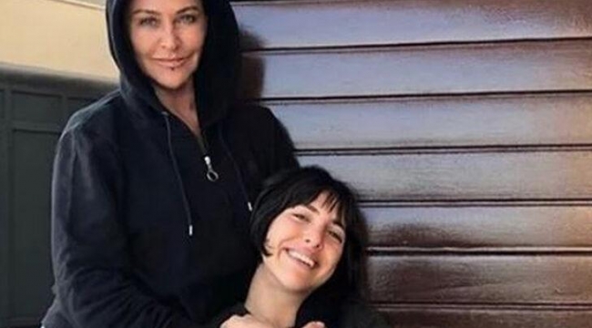 Hülya Avşar'ın kızı Zehra Çilingiroğlu'nu paylaştı! Zayıflığı dikkat çekti