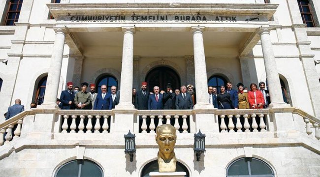TBMM Başkanı Şentop: Bu hamle topyekun dirilişe dönüşmüştür
