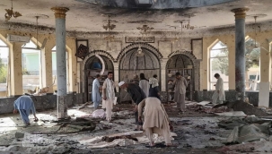 Afganistan'da camiye bombalı saldırı