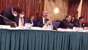 Bakan Gül: Taciz niteliğinde ısrarlı takibin daha ağır cezalandırılmasına çalışıyoruz