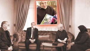 Fotoğraflara bakarken ağladı