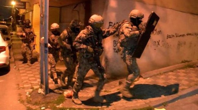 İstanbul'da uyuşturucu satıcılarına operasyon! Çok sayıda gözaltı var