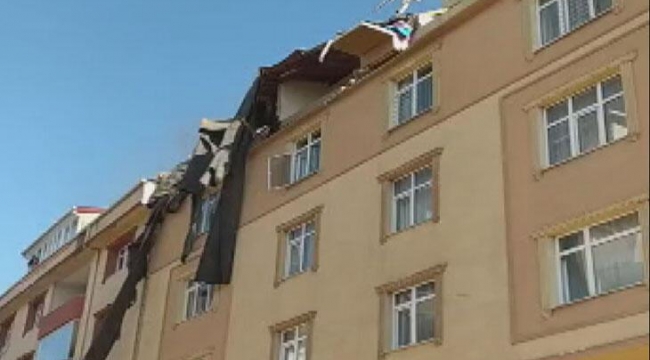 Sultangazi'de binada patlama! Ekipler bölgede