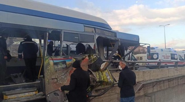 Ankara'da halk otobüsü kayganlaşan yolda kaza yaptı!