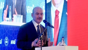 Bakan Soylu: Göç meselesini Angelina Jolie fotoğrafı ile çözmeye çalıştılar