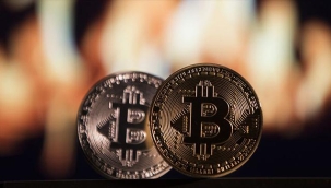 Bitcoin hafta sonu değerinin yüzde 50'sini kaybetti