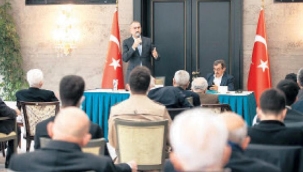 'Darbe anayasasına son vermenin vakti'