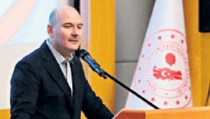 ‘Darbelere rağmen dimdik ayakta durduk’