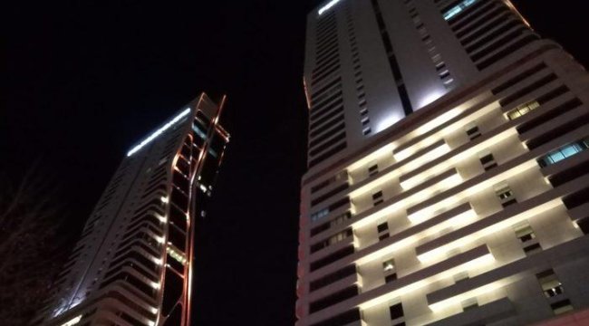İzmir'de iki kulelerde yangın paniği!3 kişi yaralandı