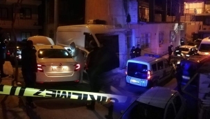 Otomobil içinde ağzı ve yüzü bezle kapatılmış ceset bulundu