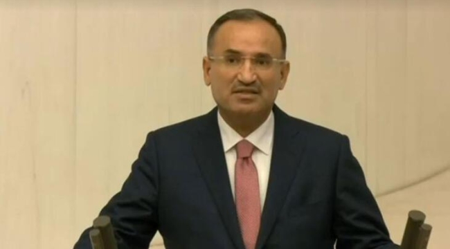 Adalet Bakanı Bekir Bozdağ yemin etti
