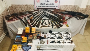 FETÖ şüphelisinin evinden cephanelik çıktı!