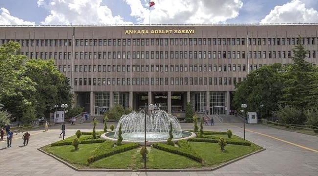 Üç partiden Ayşenur Arslan hakkında suç duyurusu