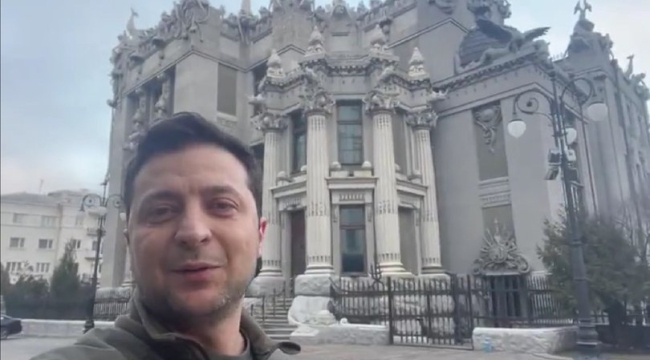 Ukrayna Devlet Başkanı: Kiev’deyim, silahlarımızı bırakmayacağız