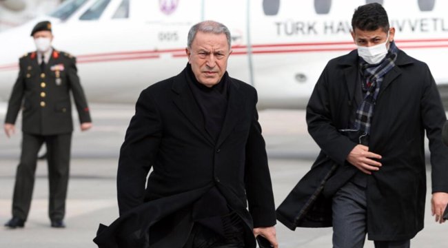 Bakan Akar'dan Ukrayna'daki tahliye uçaklarına ilişkin açıklama