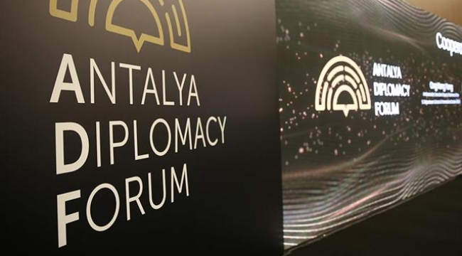 Diplomasinin nabzı Türkiye'de attı