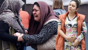 Evlerinin yanmasını gözyaşlarıyla izlediler
