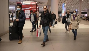 Ukrayna'dan tahliye edilen Türk vatandaşlarının sayısı 13 bin 120 oldu