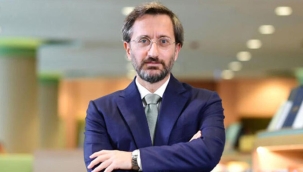 Altun: Halkın oylarıyla seçilmiş Cumhurbaşkanını tehdit edemezsiniz