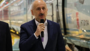 Bakan Karaismailoğlu: Bu yılın sonuna doğru Ankara- Sivas YHT hattını hizmete açacağız