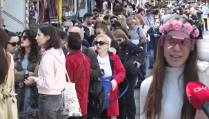 Büyükada'da kuyruk! Aya Yorgi Kilisesi'ne gitmek için sıraya girdiler