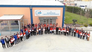 Genç AFAD Gönüllüsü ekibi