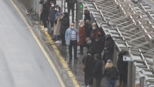 İstanbul'da yol durumu! Yağmurla birlikte trafik artıyor