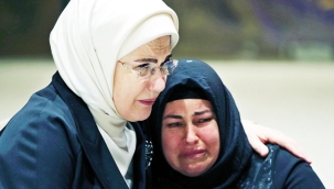 Kadına kalkan elleri lanetlemeye devam edeceğiz