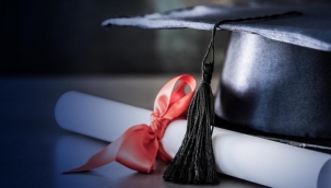 Sahte diploma sahtekârları