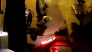 Otomobille takla attı, yaralı arkadaşını bırakıp kaçtı