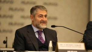 Bakan Nebati: Sağlık çalışanlarının performans ek ödeme tavanları yükseltildi