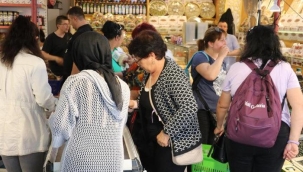 Bulgar turistler Edirne'ye akın etti! Bavul ve bagajlar doldu taştı