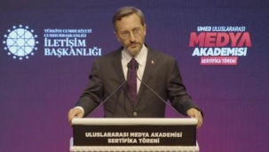 İletişim Başkanı Altun: Dezenformasyona karşı büyük mücadele veriyoruz