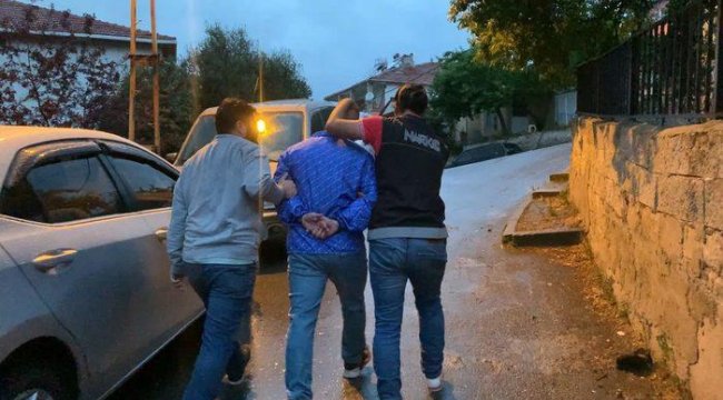 İstanbul'da uyuşturucu satıcılarına darbe! Çok sayıda gözaltı