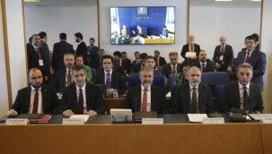 Kritik kanun teklifi Komisyon'dan geçti
