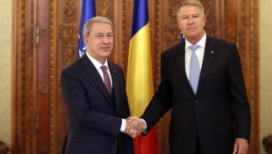 Milli Savunma Bakanı Hulusi Akar, Romanya’da