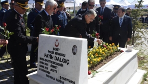 15 Temmuz şehidi polis Fatih Dalgıç mezarı başında anıldı