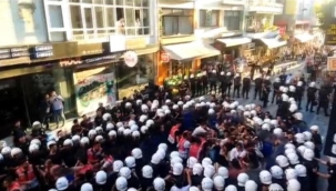 Kadıköy'de izinsiz gösteri yapmak isteyen gruba müdahale: 106 gözaltı