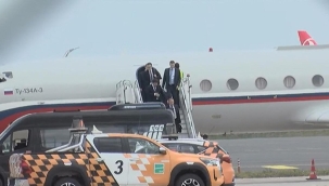 Rus heyeti taşıyan uçak İstanbul Havalimanı'na indi